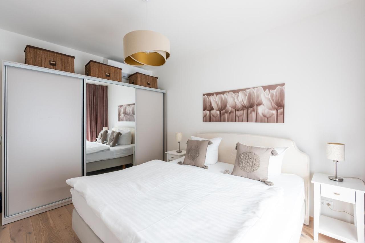 Jay Apartments براغ المظهر الخارجي الصورة