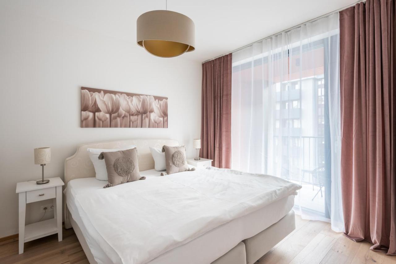 Jay Apartments براغ المظهر الخارجي الصورة