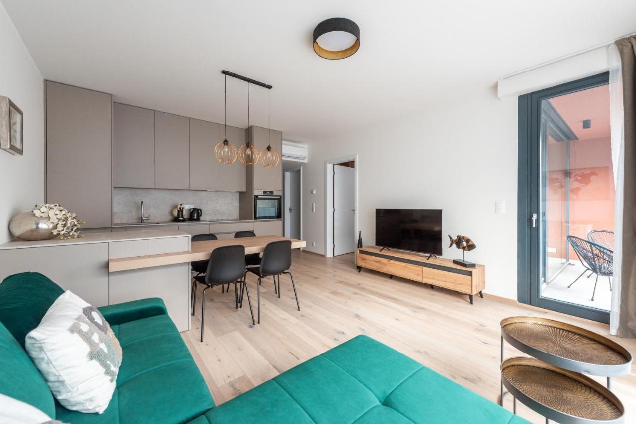Jay Apartments براغ المظهر الخارجي الصورة